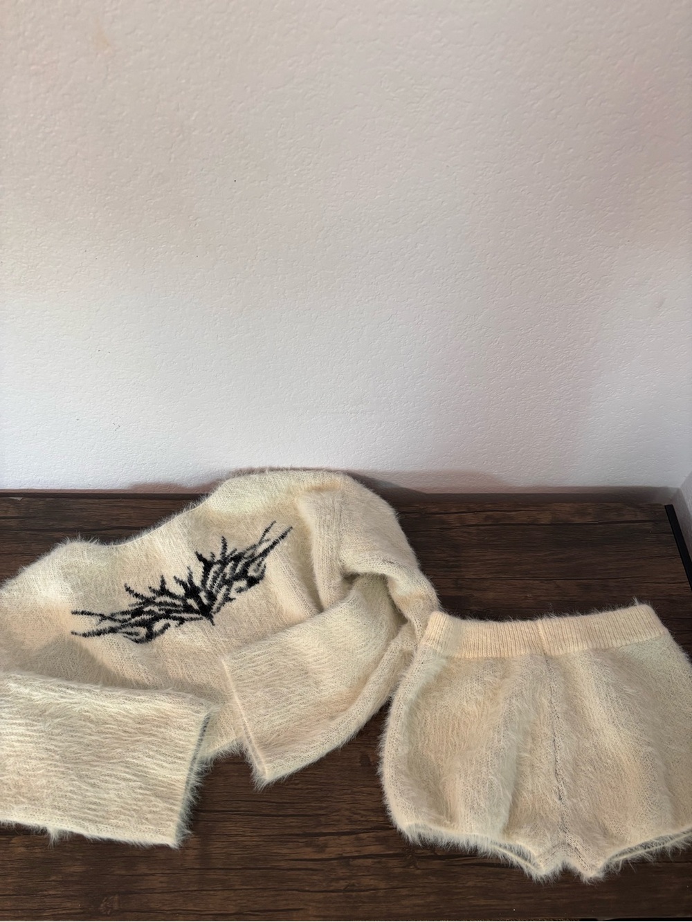Outfit set size small
